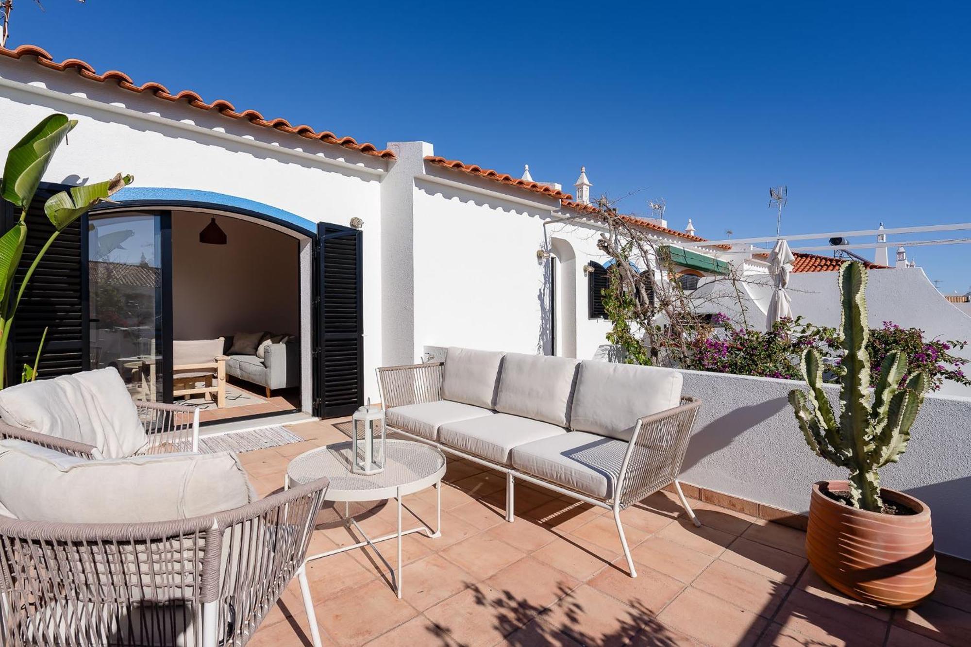 Vila Ramalhete W/ 3 Bdr & Balcony By Lovelystay 알투라 외부 사진