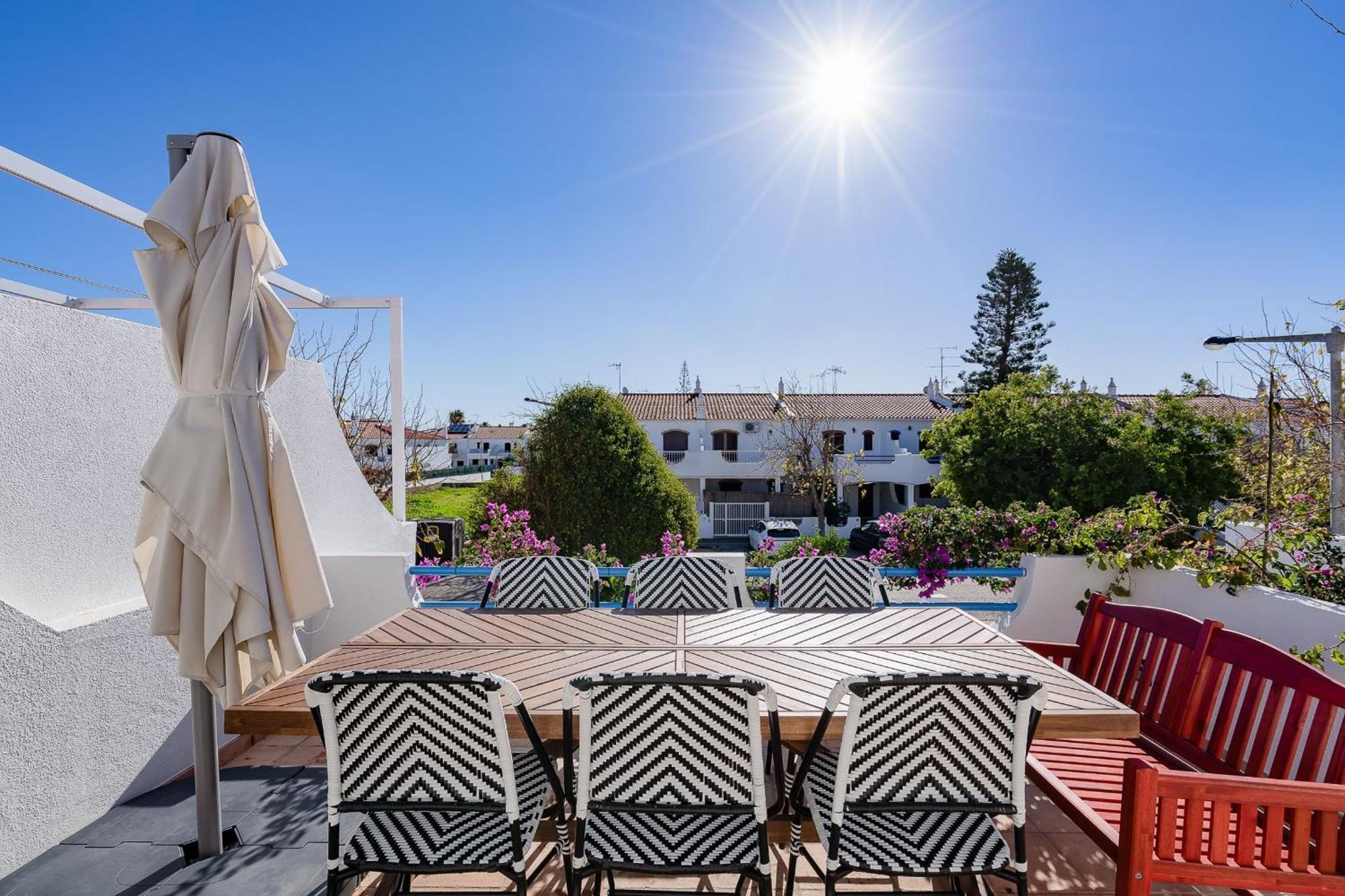 Vila Ramalhete W/ 3 Bdr & Balcony By Lovelystay 알투라 외부 사진